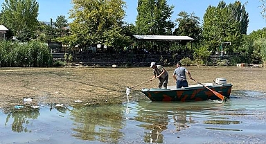 DKMP Göl Yüzeyinde Temizlik Çalışması Yaptı