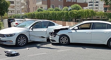 Karaköprü’de Kontrolden Çıkan Araç Kaza Yaptı!