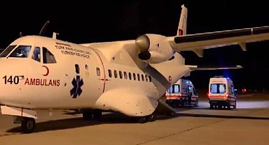 Urfa’da Uçak Ambulans 4 Minik Kalp İçin Havalandı