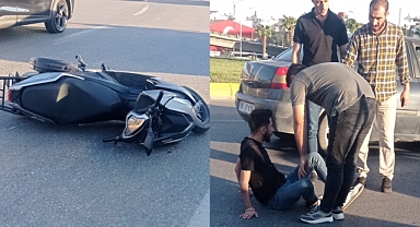 Abide Kavşağında Otomobil Motosiklete Çarptı