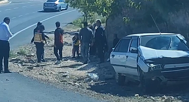 Karaköprü Ataşehir Kavşağında Kaza!