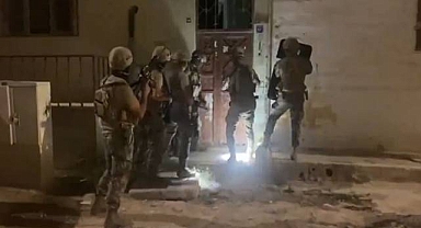 Şanlıurfa’da 22 Adrese Eş Zamanlı Operasyon!