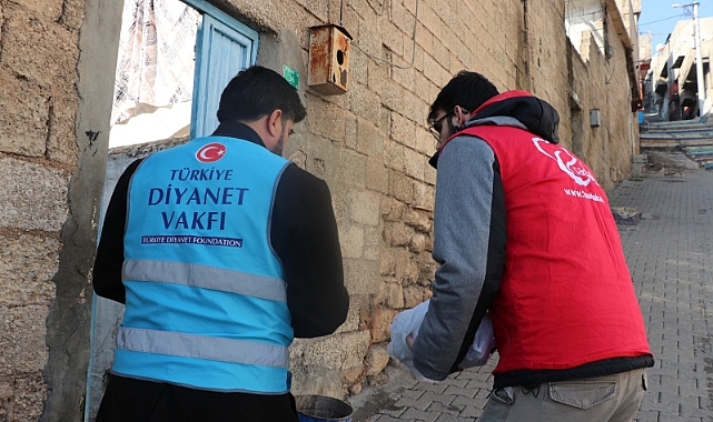 Urfa’da İhtiyaç Sahibi Ailelere Nakdi Yardım Yapıldı