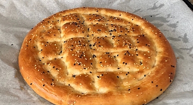 Viranşehir'de Ramazan Pidesi Fiyatı Belli Oldu, Diğer İlçeler İçin Bekleyiş Sürüyor!