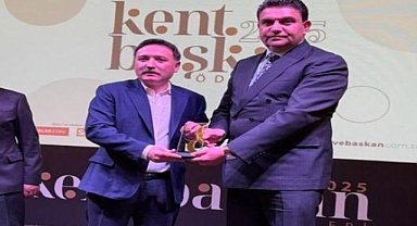 Başkan Kasım Gülpınar'a