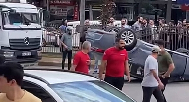 Urfa'da Kontrolden Çıkan Araç Takla Attı! Yaralı Var