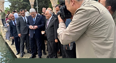 İYİ Parti Genel Başkanı Dervişoğlu, Şanlıurfa'da Hemşehrileriyle Bir Araya Geldi