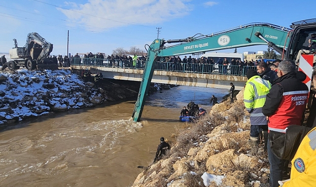 Şanlıurfa’da Sulama Kanalına Düşen Otomobilin Sürücüsü Aranıyor
