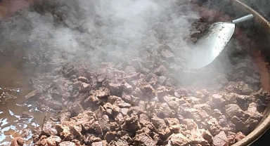 Aşevindeki Kavurmada Skandal Tek Tırnaklı Hayvan Eti Tespit Edildi!