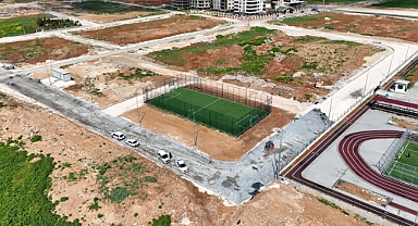 Haliliye’de Kırsal ve Merkez Mahallelerde Üstyapı Çalışmaları Devam Ediyor