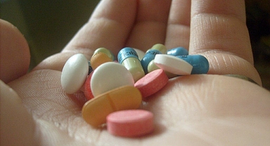 Resmi Gazete 'de Yayınlandı! İlaç Fiyatlarında Yeni Düzenleme Yürürlüğe Girdi