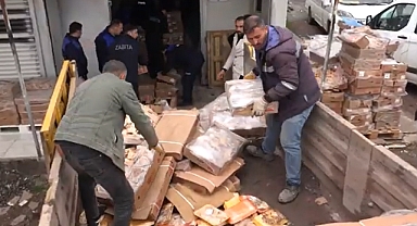 Şanlıurfa'da Tarihi Geçmiş 50 Ton Tavuk Ele Geçirildi!